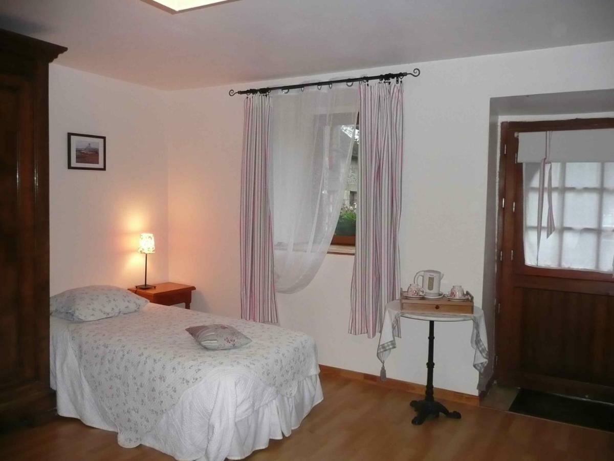 Trévron B&B Dinan La Priquetais المظهر الخارجي الصورة