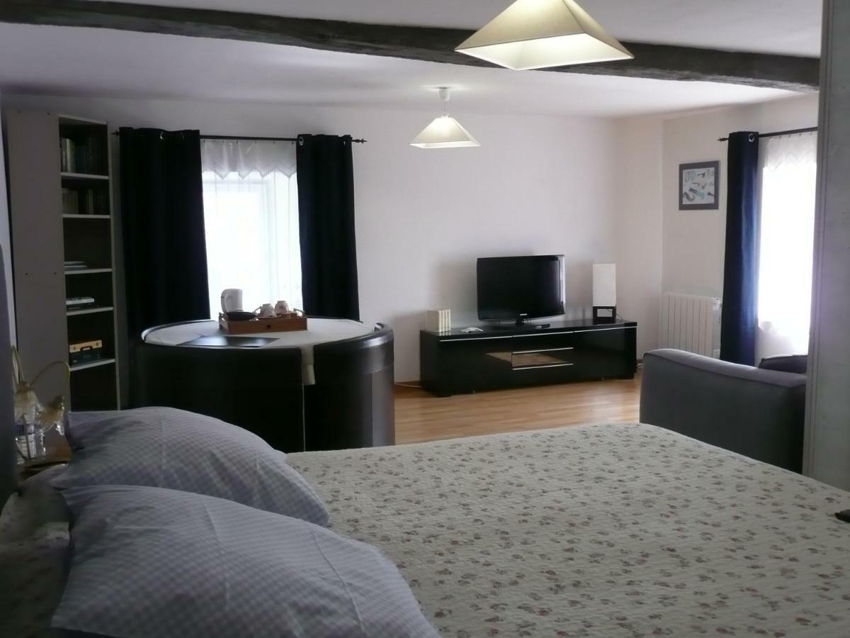 Trévron B&B Dinan La Priquetais المظهر الخارجي الصورة